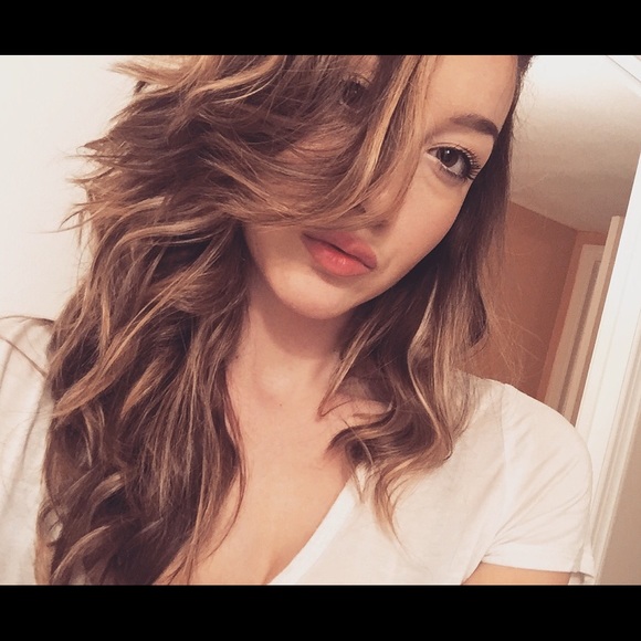 Meet your Posher, Samantha - Picture 5 of 5